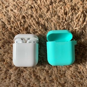 AirPods
